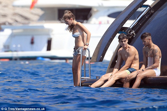 injured brazilian football star neymar on luxury yacht charter vacation with friends in ibiza