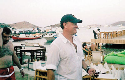 tom hanks enjoys yacht charter vacation in greece