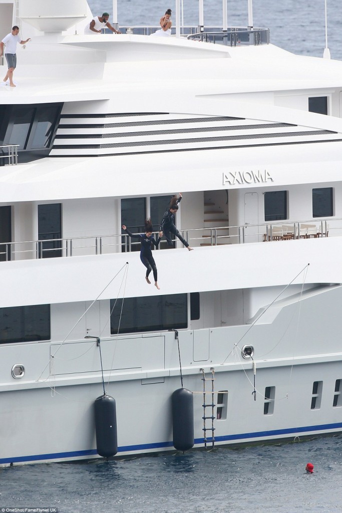kendall jenner and bella hadid seen diving off huge luxury yacht axioma